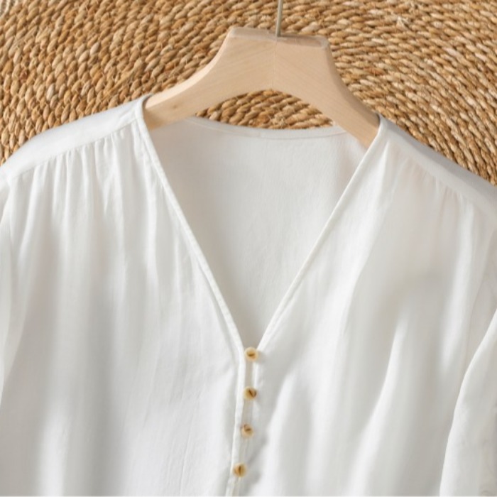 디자인 캐주얼 코튼 린넨 속이 비치는 자수 시원한 셔츠 - Embroidery Cotton Shirt 리뷰 및 가격